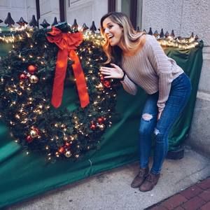 Meet your Posher, Caroline